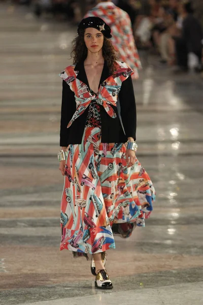 Look 66